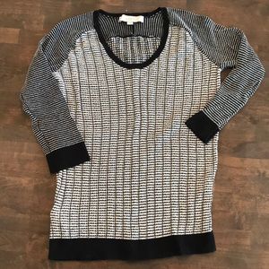 Ann Taylor LOFT lightweight sweater - size small